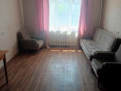 квартира за адресою Межигірська вул., 43