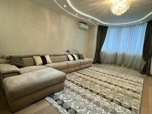 квартира за адресою Срібнокільська вул., 1