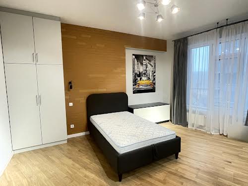 квартира за адресою Буслівська вул., 12