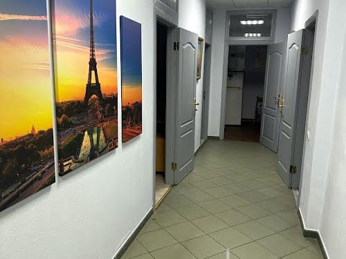 комерційна за адресою Михайла Котельникова вул., 35
