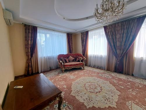 будинок за адресою Мрія вул.