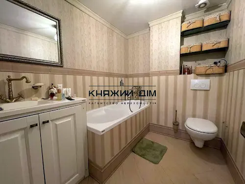 квартира за адресою Антоновича вул. (Горького), 8