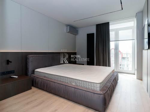 квартира за адресою Регенераторна вул., 4