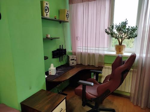 квартира за адресою Мілютенка вул., 25