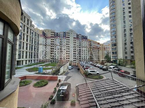 квартира за адресою Дмитрівська вул., 69