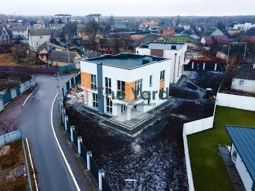 будинок за адресою Набережна вул., 7а