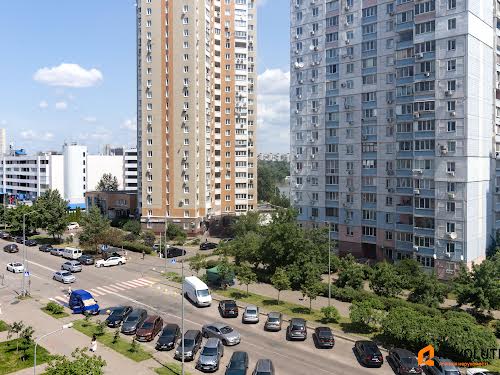 квартира по адресу Драгоманова ул., 2