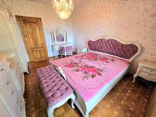квартира по адресу Героїв Космосу ул., 19