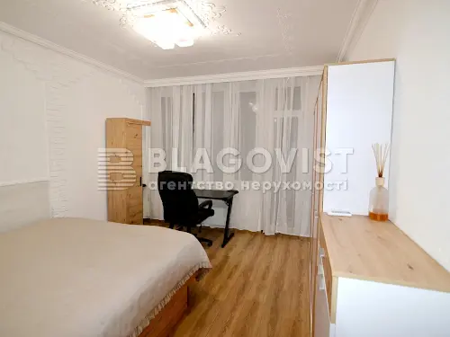 квартира за адресою Дмитрівська, 60/19