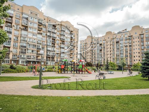 квартира за адресою Метрологічна вул., 13