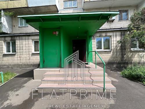 квартира по адресу Киев, Амвросия Бучмы бульв., 6