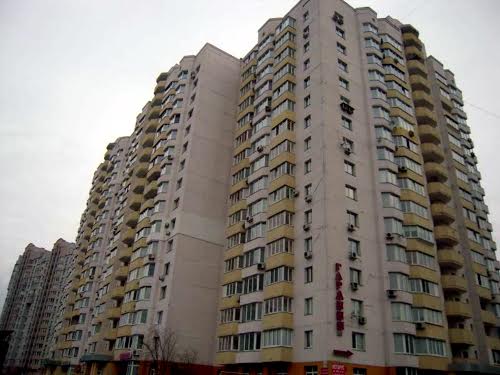 квартира за адресою Анни Ахматової вул., 35