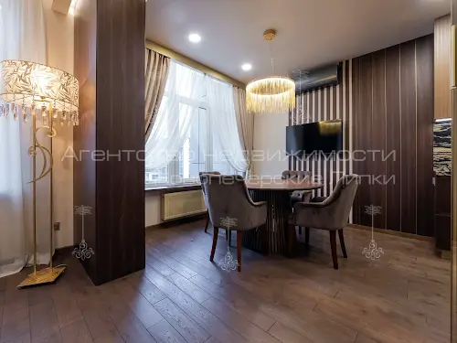 квартира за адресою Андрія Верхогляда вул. (Михайла Драгомирова), 20