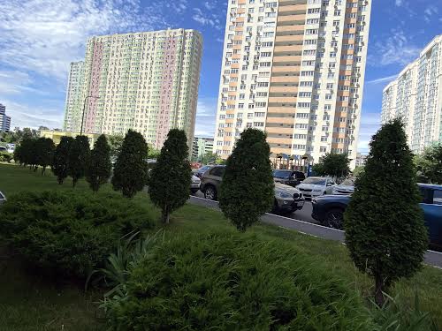 квартира за адресою Воскресенська вул., 16-В