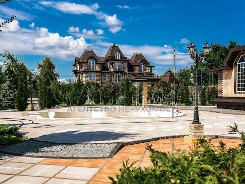 будинок за адресою с. Ясногородка, Ясногородка