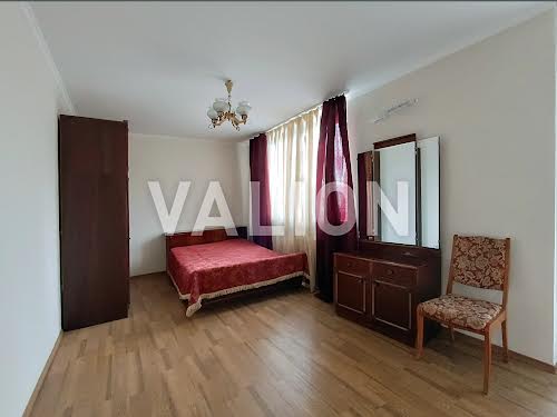 квартира за адресою Соломії Крушельницької вул., 13