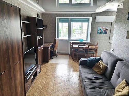 квартира за адресою Леоніда Каденюка просп. (Юрія Гагаріна), 20