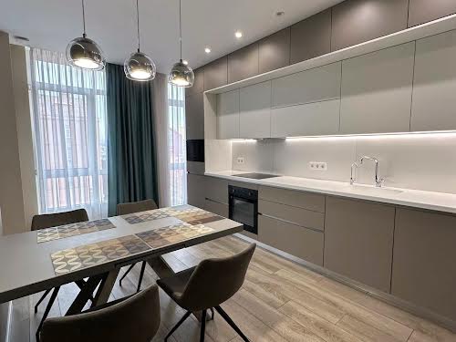 квартира за адресою Регенераторна вул., 4
