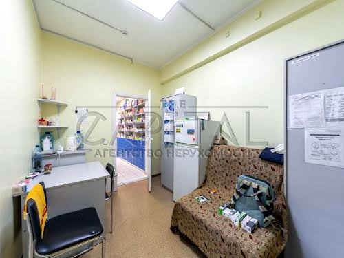 коммерческая по адресу Любомира Гузара просп. (Космонавта Комарова), 38-А