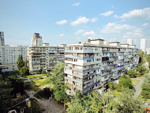 квартира за адресою Дніпровська набережна вул., 7-А