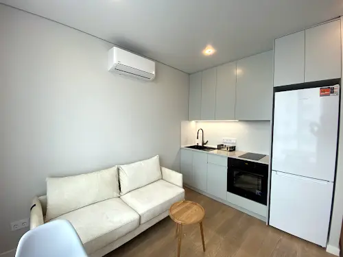 квартира за адресою Салютна вул., 2к16