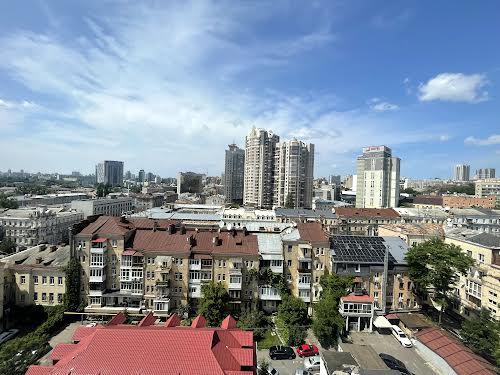 квартира за адресою Назарівська вул. (Вєтрова), 23-А