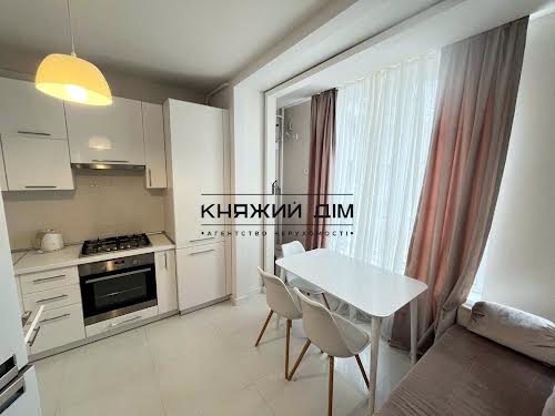 квартира по адресу Практичная ул., 4