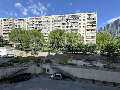 квартира за адресою Київ, Голосіївський просп. (40-річчя Жовтня), 68