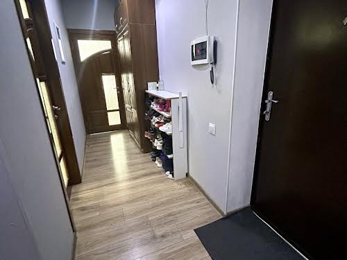 квартира за адресою Соборна вул., 103/5