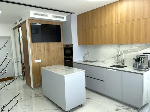 квартира за адресою Драгоманова вул., 10