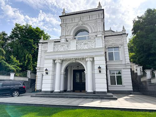 будинок за адресою Редутна вул., 37