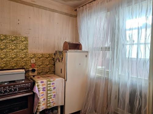 квартира за адресою Яни Червоної вул., 9