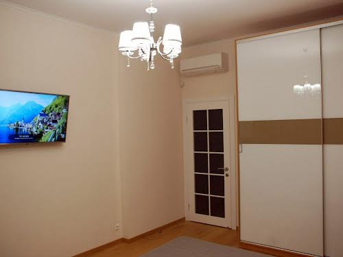 квартира по адресу Василия Тютюнника ул. (Анрі Барбюса), 53