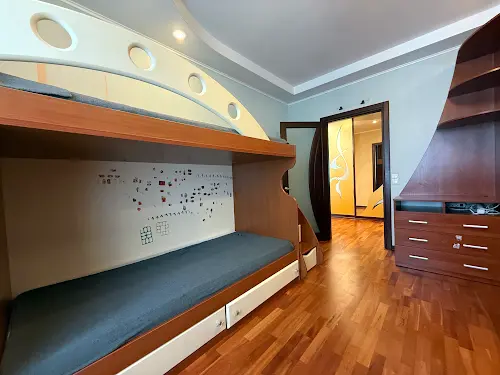 квартира за адресою Драгоманова вул., 8