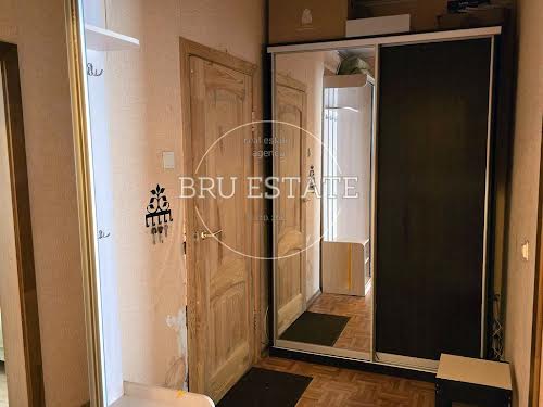 квартира за адресою Олени Пчілки вул., 2-Б