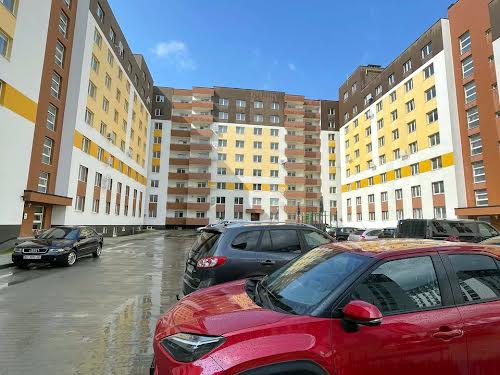 квартира за адресою Героїв Крут вул., 4а