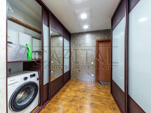 будинок за адресою курортна 9, 16