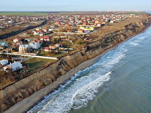 ділянка за адресою Центральна вул., 112