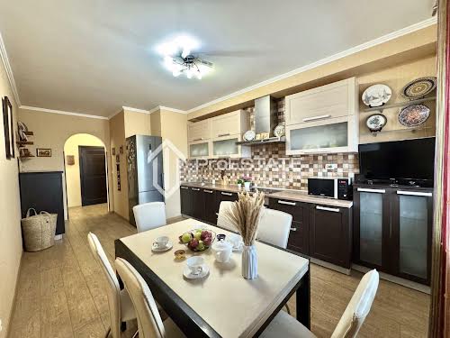 квартира за адресою Бориспільська вул., 4