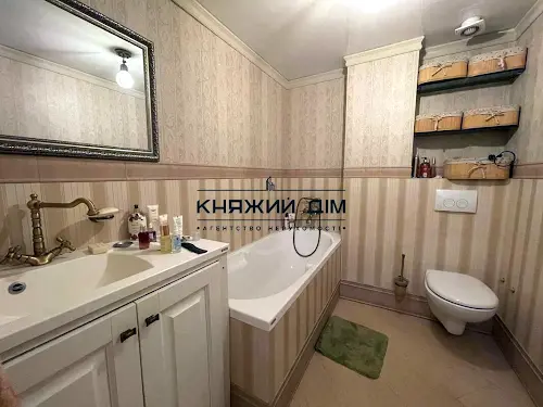 квартира за адресою Антоновича вул. (Горького), 8