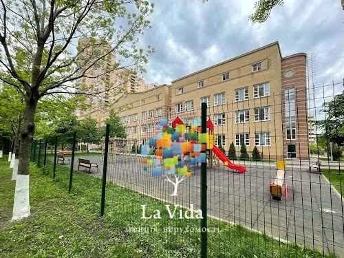 квартира за адресою Київ, Голосіївська вул., 13-Б