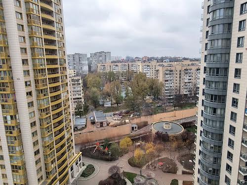 квартира за адресою Голосіївський просп. (40-річчя Жовтня), 58