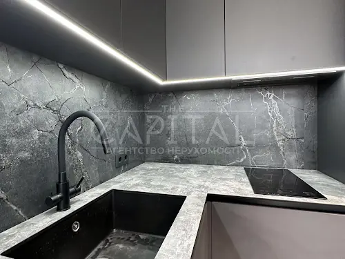 квартира за адресою Михайла Максимовича вул. (Онуфрія Трутенка), 32-Б