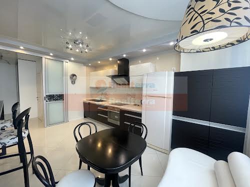 квартира за адресою Бориса Гмирі вул., 8 -б