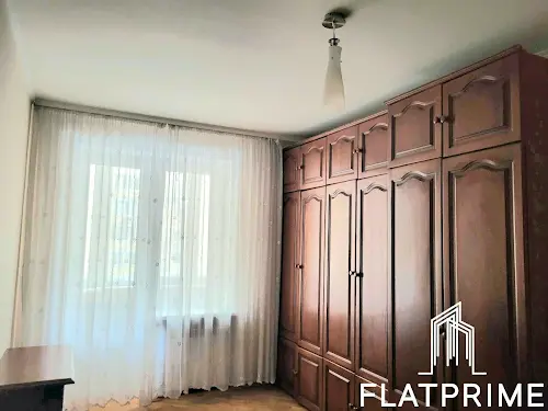 квартира за адресою Микільсько-Слобідська вул., 2-Б