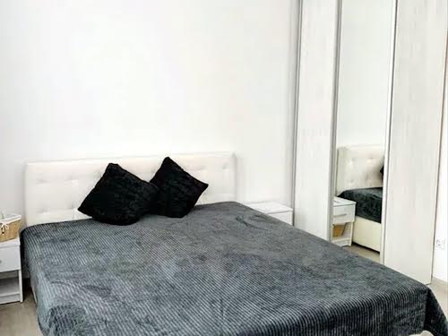 квартира за адресою Світлицького вул., 35