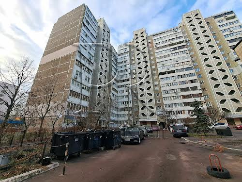 квартира за адресою Григоренка Петра просп., 36А