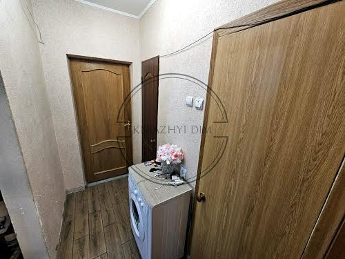 квартира за адресою Райдужна вул., 4
