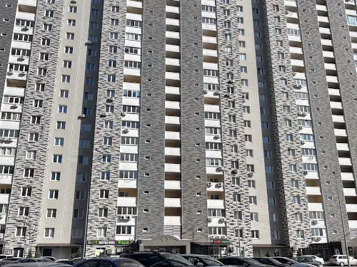 квартира по адресу Ревуцкого ул., 54-Б
