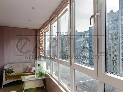 квартира за адресою Панаса Мирного вул., 28-А